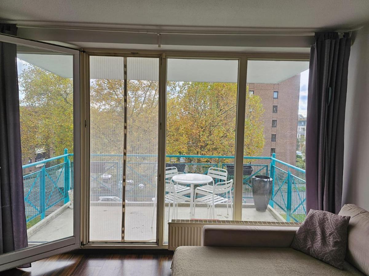 Uebernachten Sie Im Wunderschoenen Weiden Apartment Koln Bagian luar foto